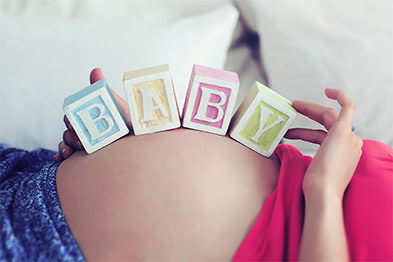 8 špičkových tipů pro fotografování v těhotenství