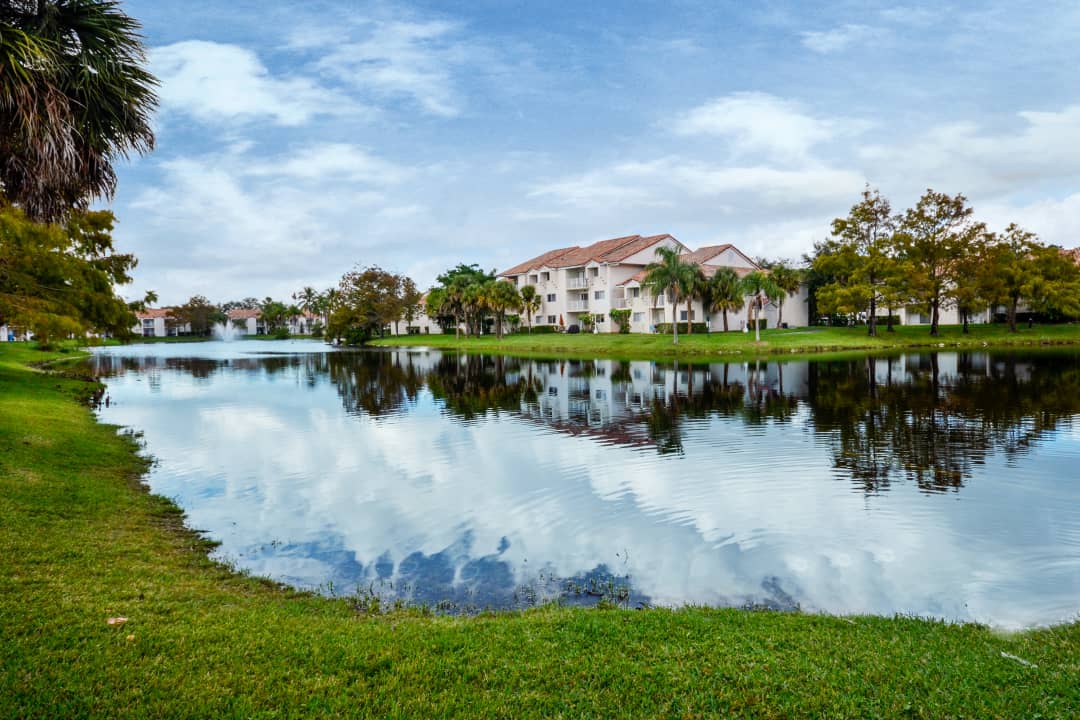 country club lakes