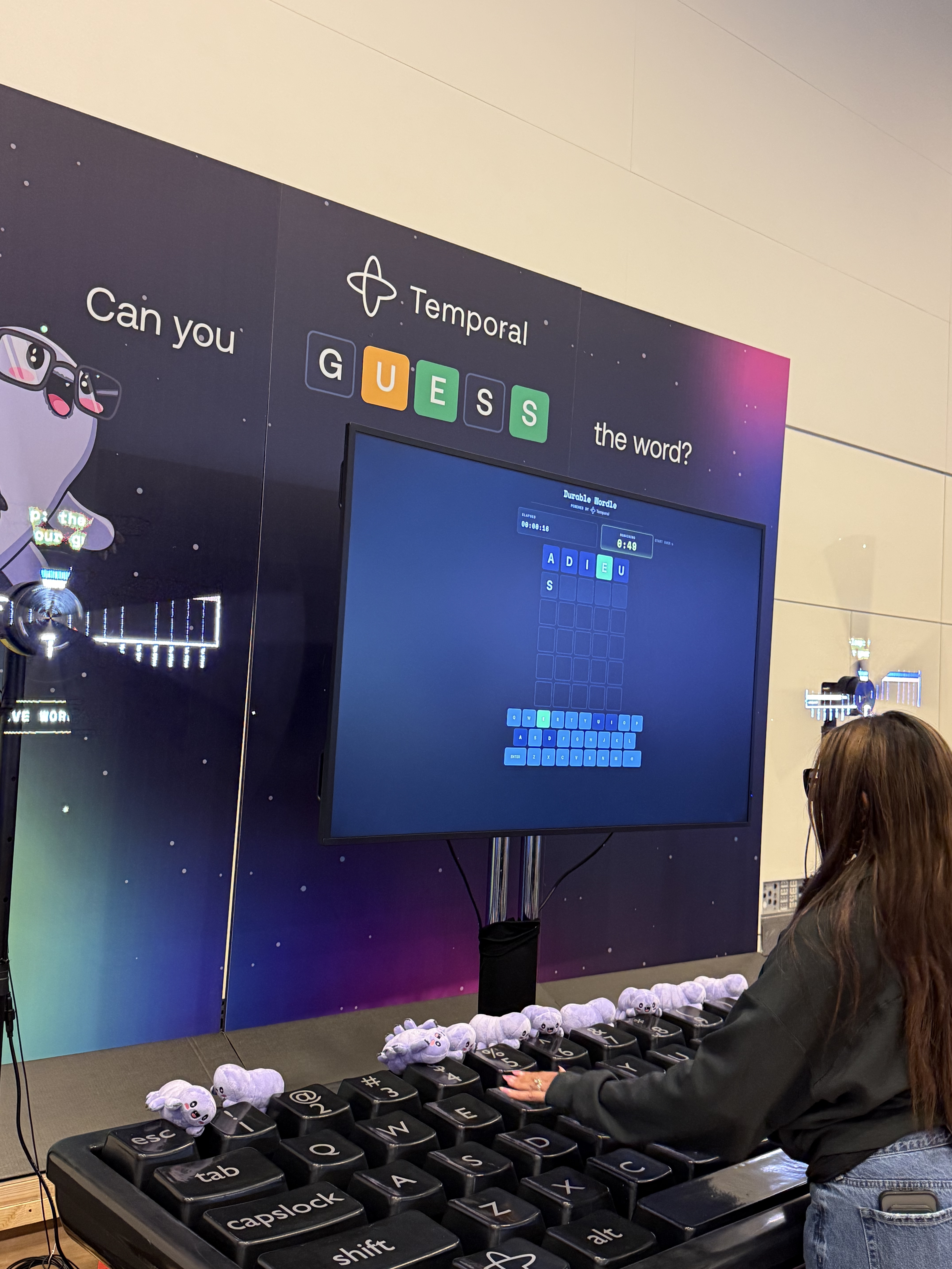Player using the 8-foot WhiteClouds USB-C keyboard at the Temporal booth