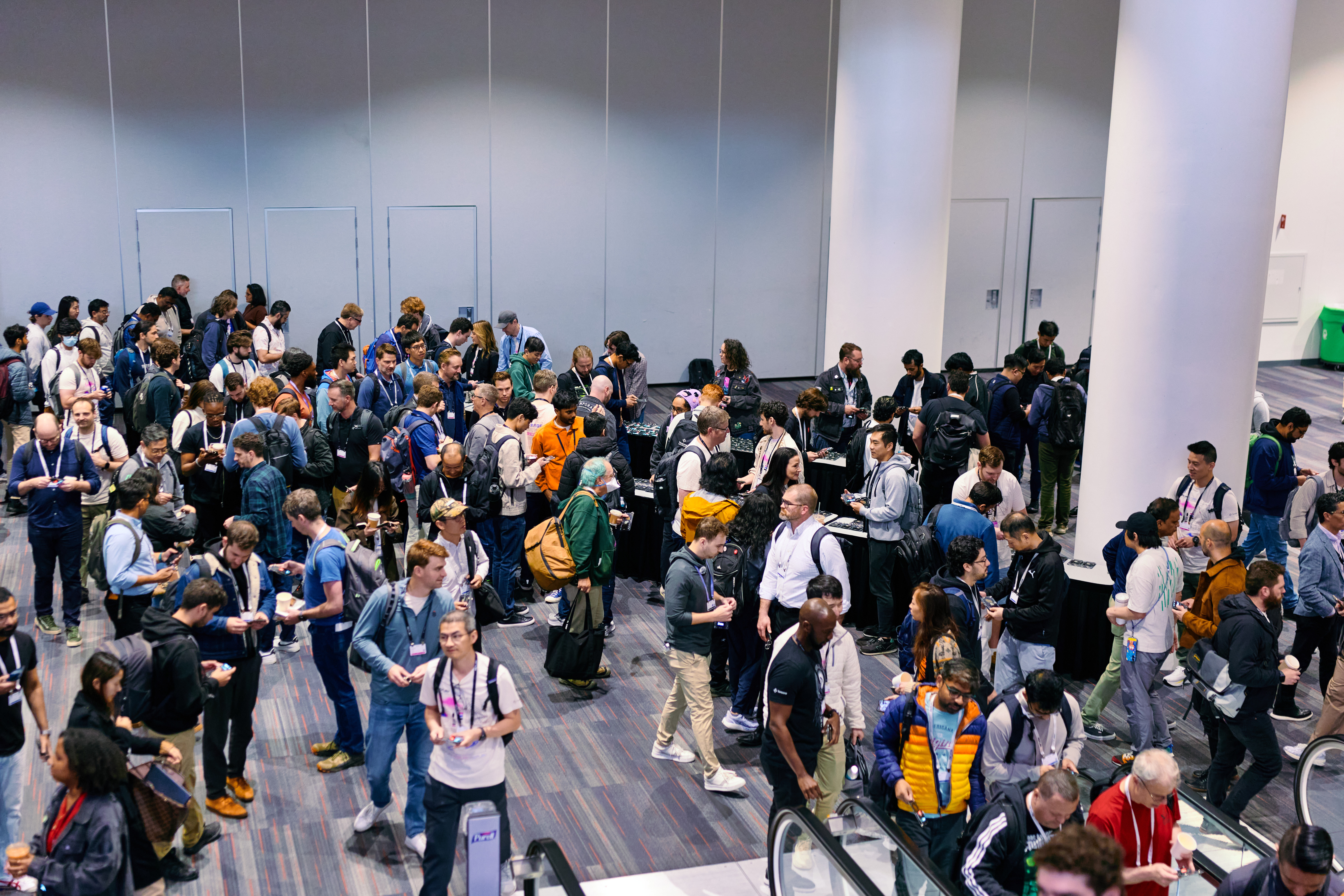post-keynote-crowd-day-two-badges