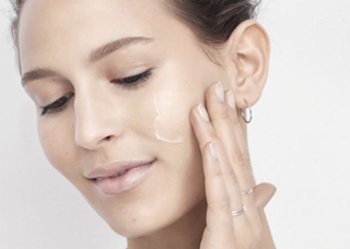 Olay Retinol Mobile LandingPage Image 6 NoText 2x