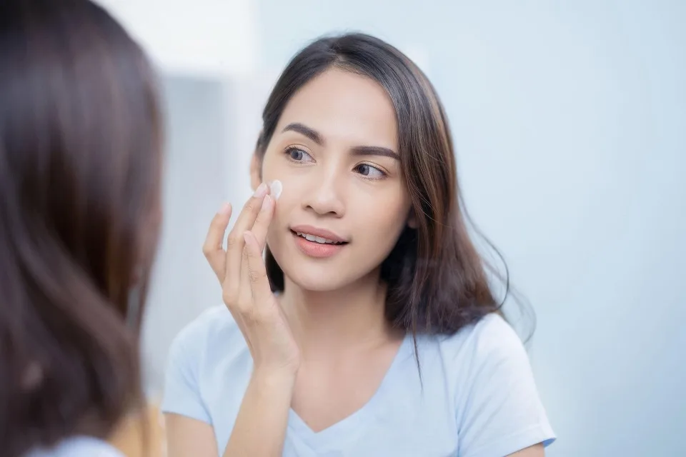 Samarkan Tanda Penuaan dengan Olay Retinol