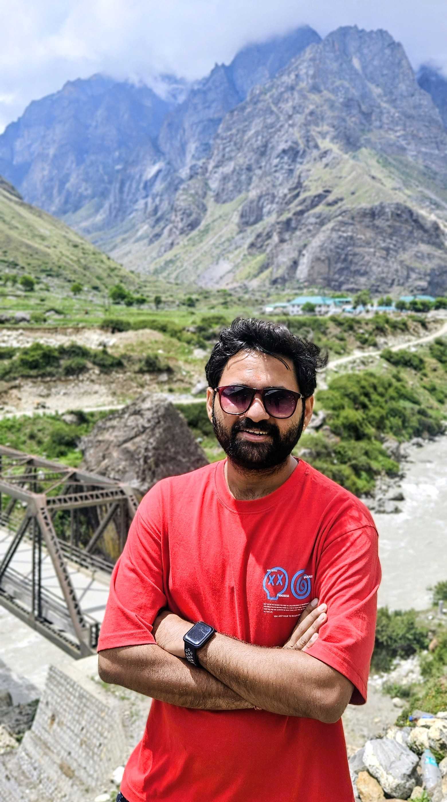 Nikhil Purva Profile Picture