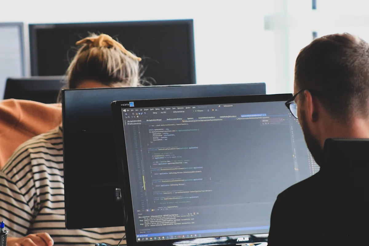 Photo 2 for blog - Everything You Need to Know About Reactive Systems