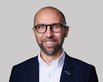 Headshot - Kevin Gibson