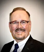 Headshot - Scott Greenlay