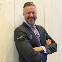 Jason W Taylor headshot