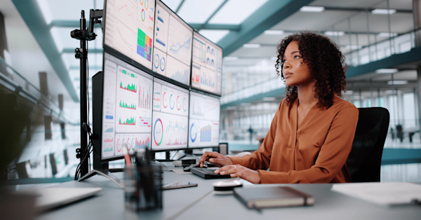Thumbnail - End-to-End Observability with Prometheus, Grafana, Loki, OpenTelemetry and Tempo 