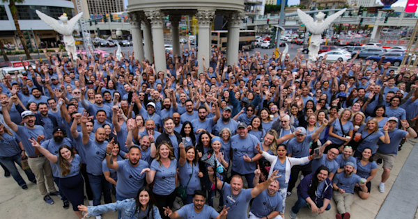 Building Bonds Beyond Borders: Viva La Retreat 
