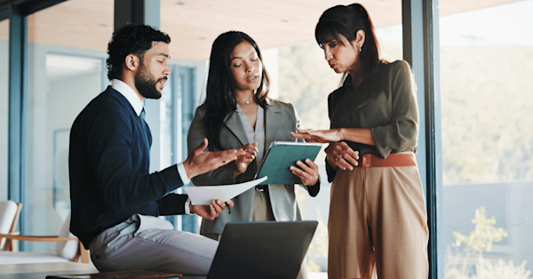 The Complete Guide to Choosing a Data Integration & Engineering Partner