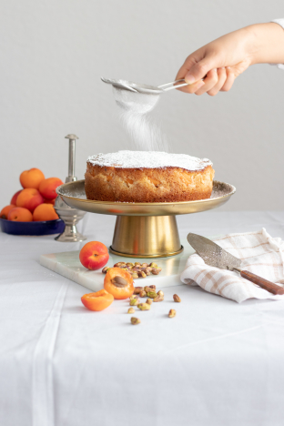 pistachios-apricots-cake-3