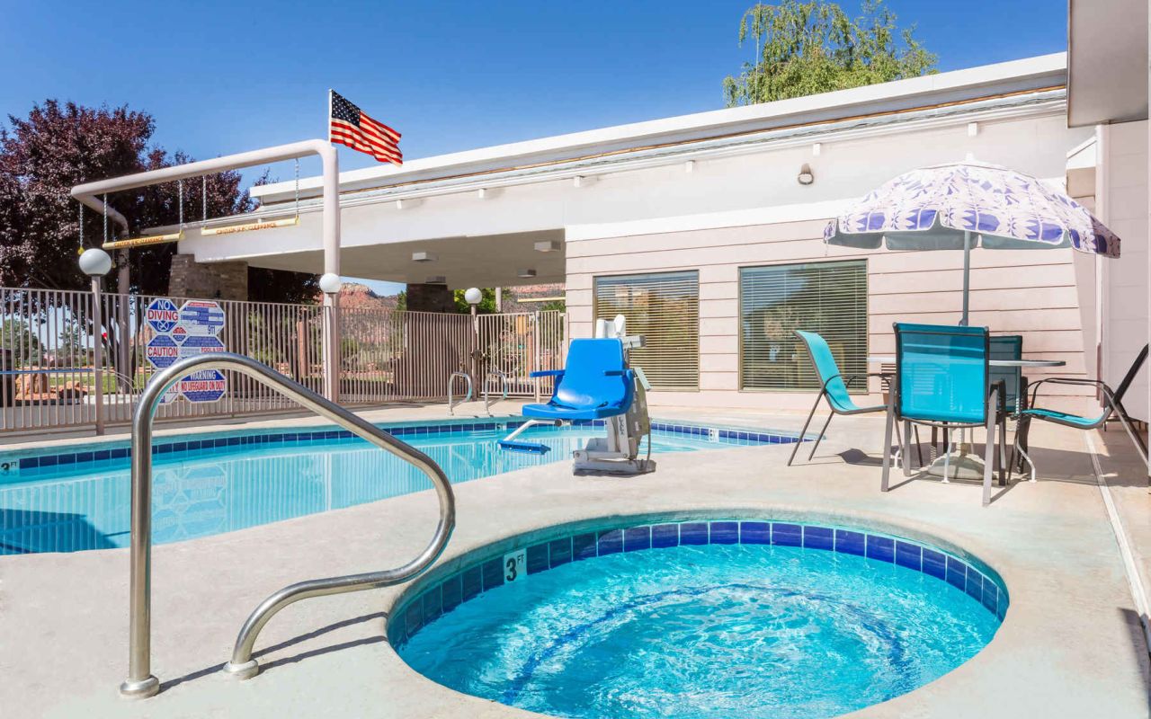 Days Inn & Suites Kanab | Photo Gallery | 1 - Enjoy a dip in the pool and hot tub. 