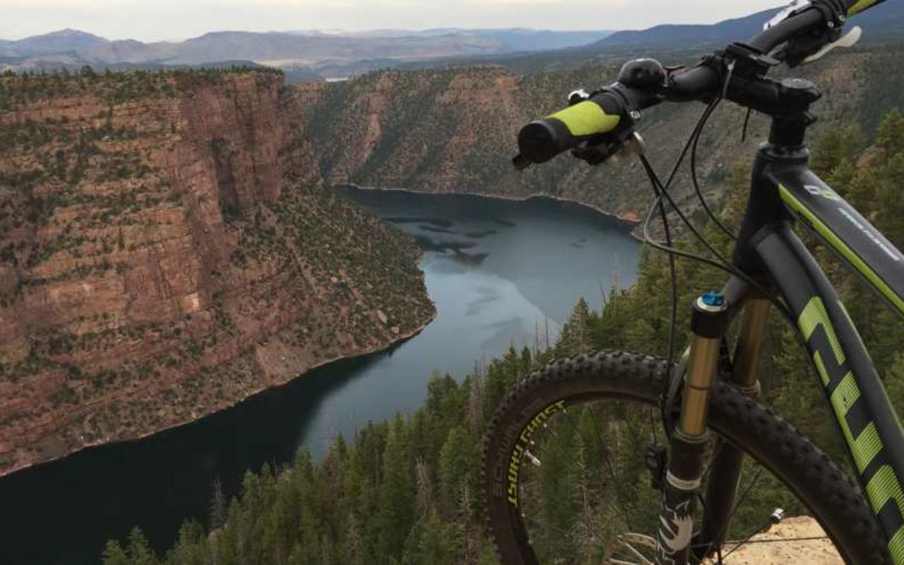 Red Canyon Lodge Adventures | Photo Gallery | 9 - Mountain biking
