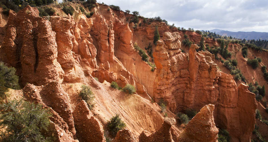 Mount Nebo Scenic Byway | Photo Gallery | 0 - View of the Devils Kitchen Hiking Trail at Bryce Canyon National Park