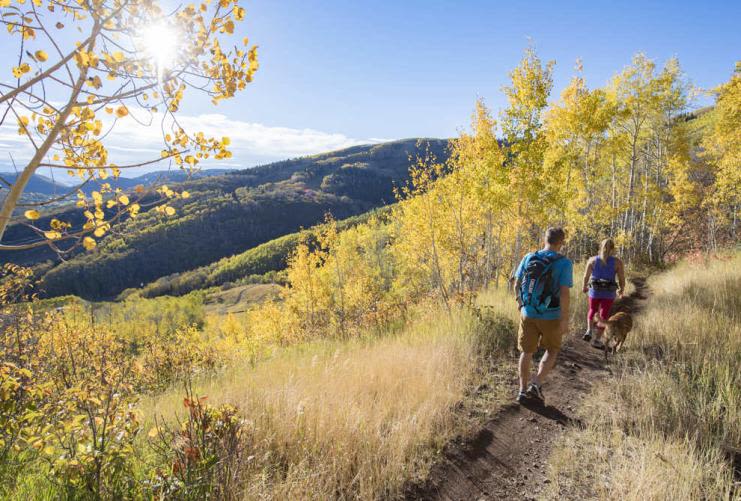 Park City | Photo Gallery | 1 - Hikers on a trail by Park City