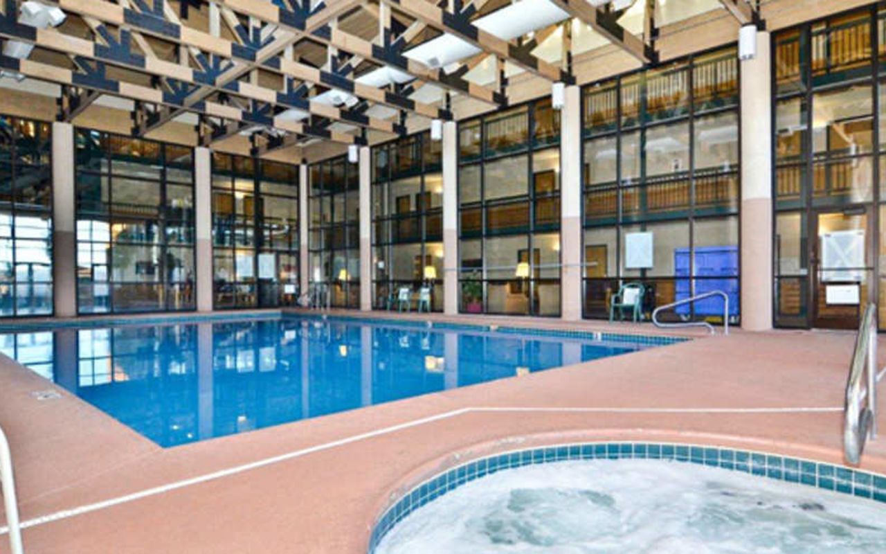 Bryce View Lodge | Photo Gallery | 3 - Indoor Pool & Hot Tub Bryce View Lodge Pool