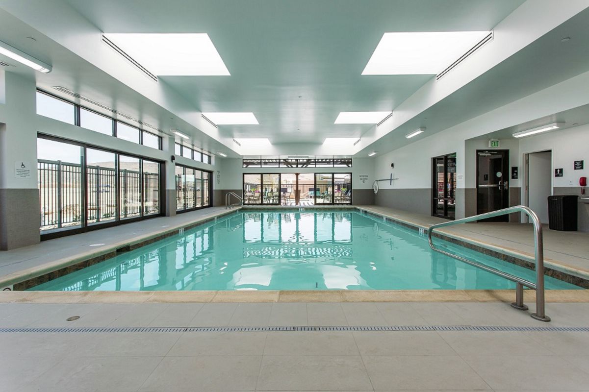Hampton Inn & Suites St. George Sunriver | Photo Gallery | 1 - Enjoy a refreshing swim in the indoor pool.