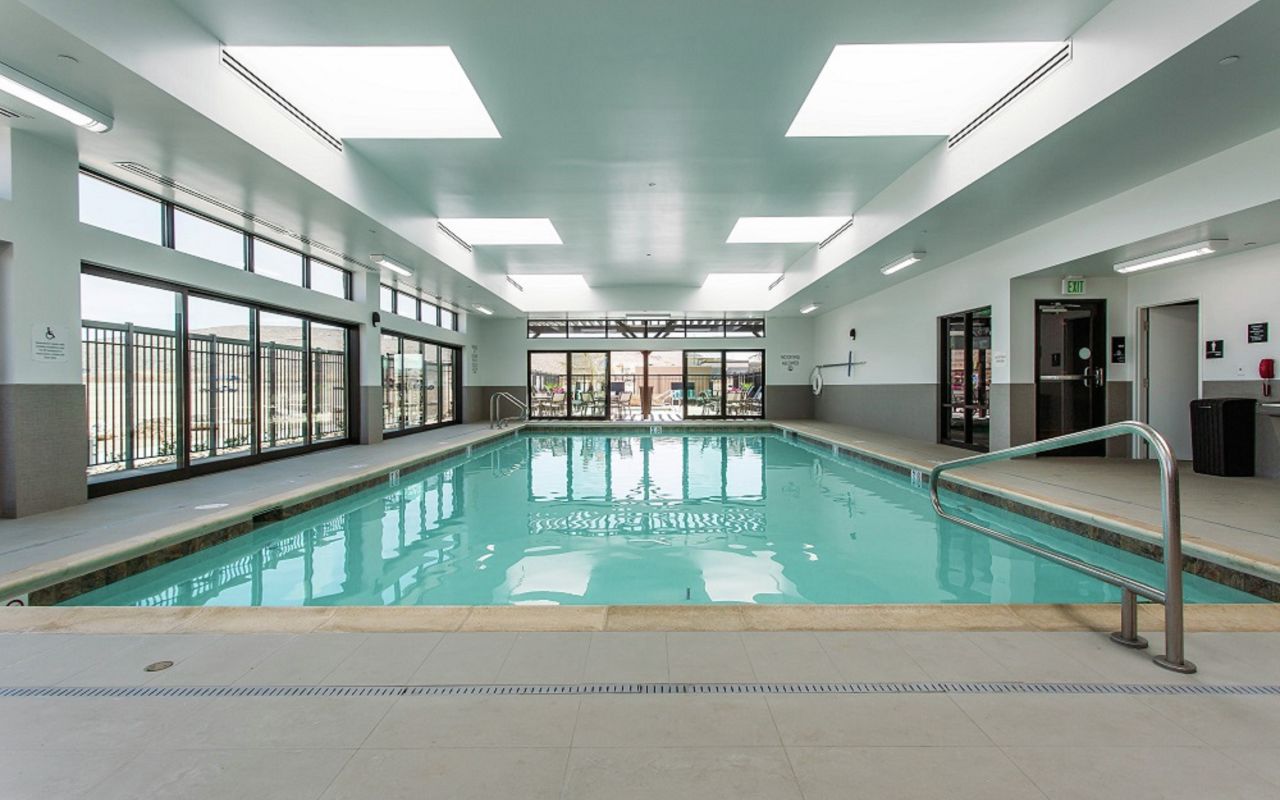 Hampton Inn & Suites St. George Sunriver | Photo Gallery | 1 - Enjoy a refreshing swim in the indoor pool.