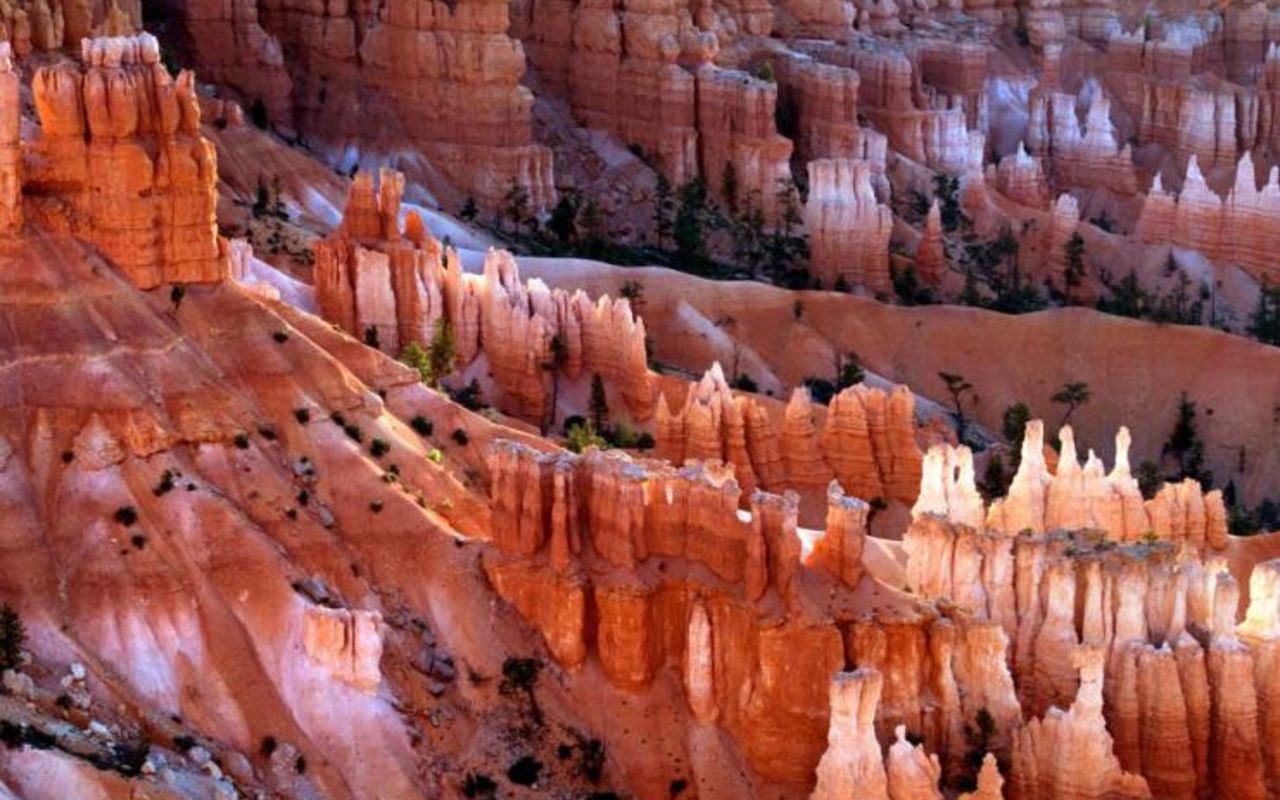 Bryce Canyon | Photo Gallery | 7 - The beauty of hoodoos is awe-inspiring
