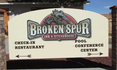 Broken Spur Steakhouse Sign