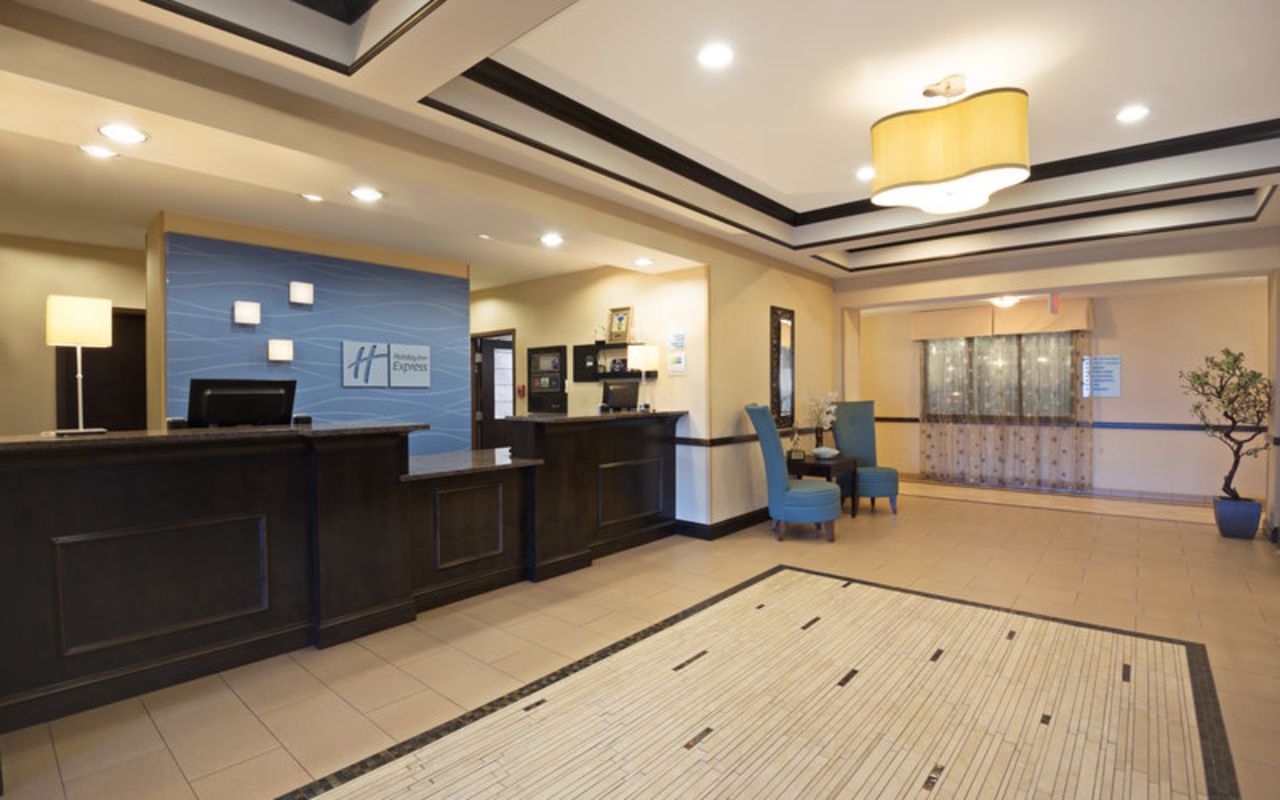 Holiday Inn Express & Suites - Richfield | Photo Gallery | 2 - Welcome! 
