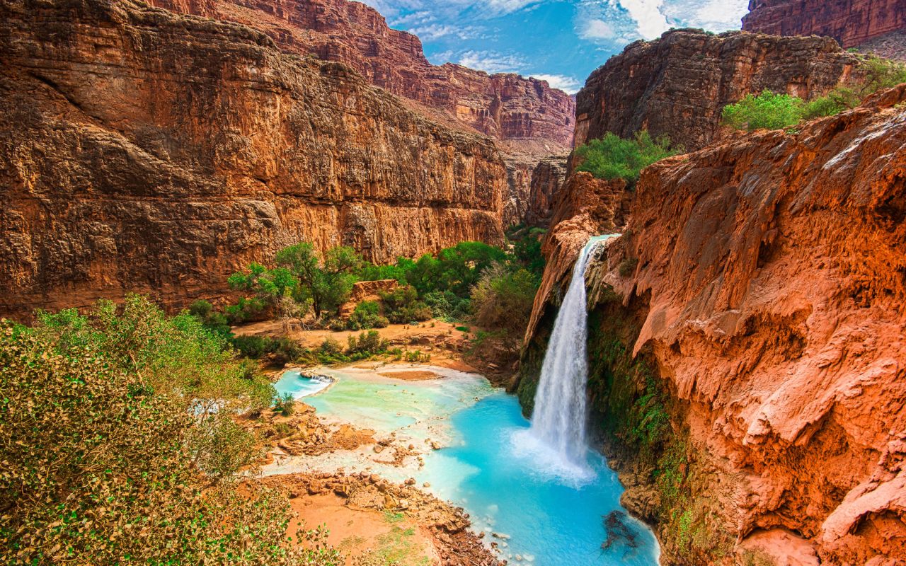 Havasu Falls | Photo Gallery | 0 - Havasupai Falls and blue pools