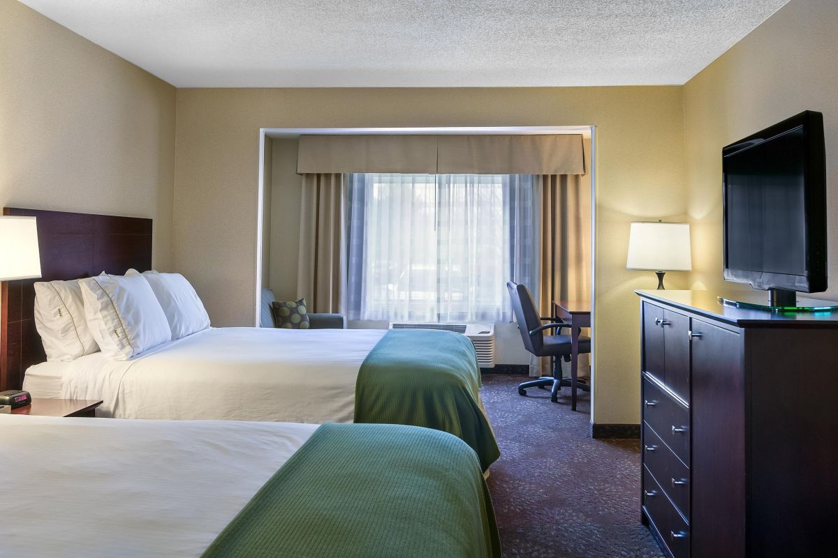 Holiday Inn Express & Suites Sandy | Gallery | 1 - Welcome to your Sandy, Utah hotel!