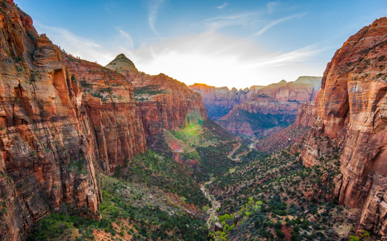 Zion National Park - View from  the  Zion Canyon Overlook Trail in Zion National Park