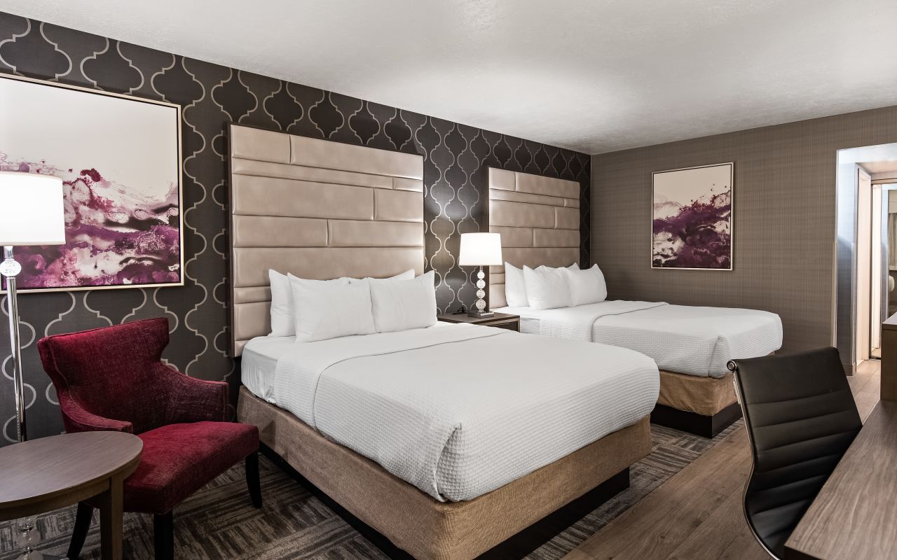 Abbey Inn & Suites Cedar City | Photo Gallery | 7 - Relax in one of their comfortable guest rooms.