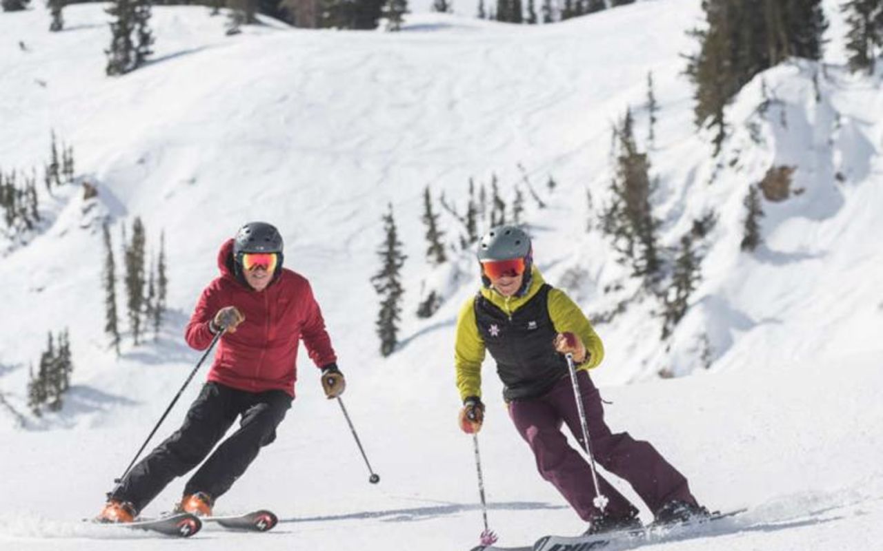 Wasatch Front Region | Photo Gallery | 4 - Skiers on a slope