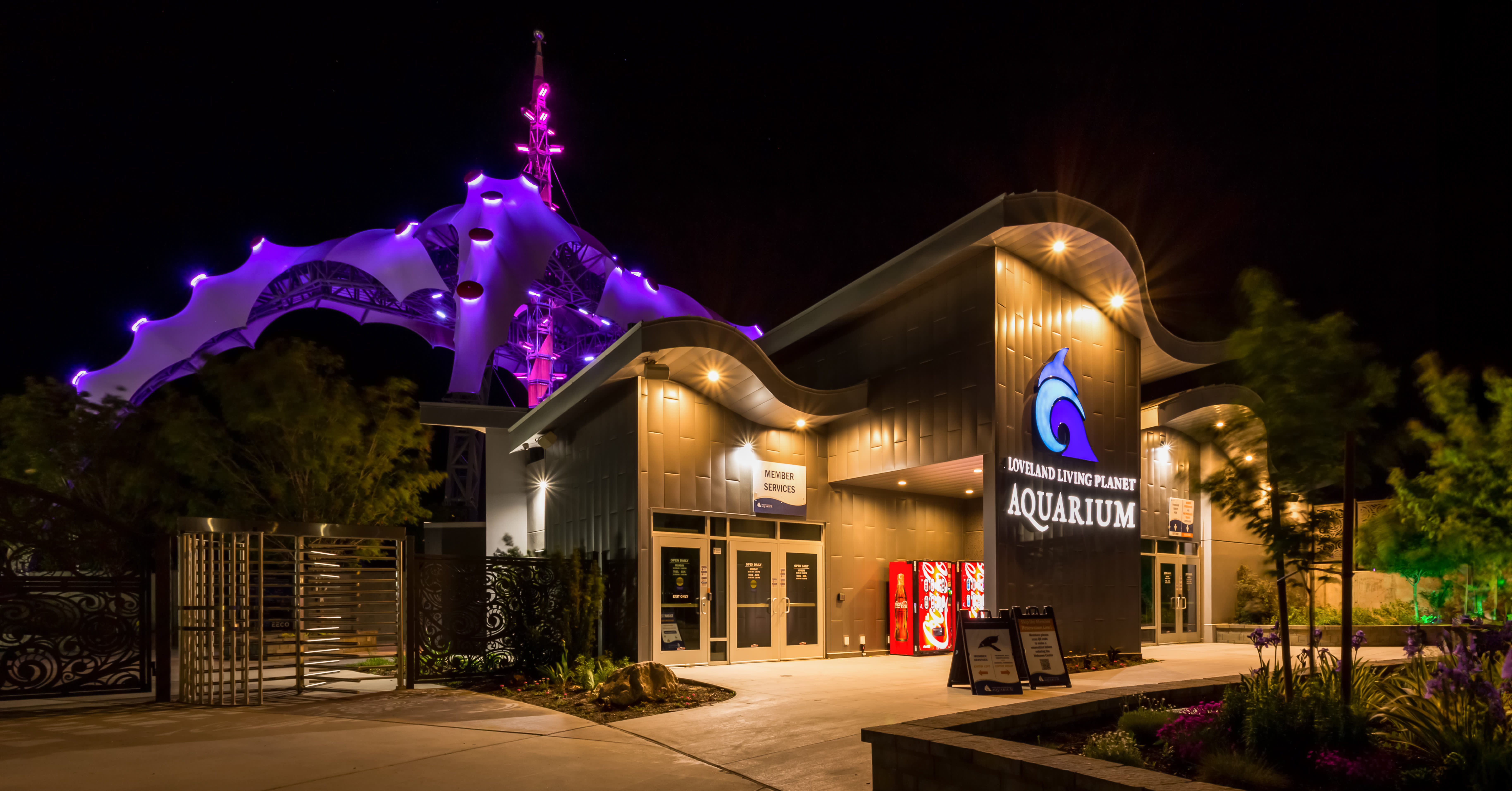 Loveland Living Aquarium Entrance