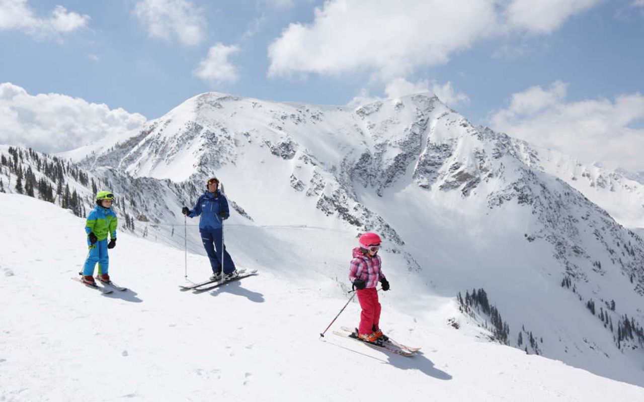 Skiing | Photo Gallery | 10 - Ski in Utah