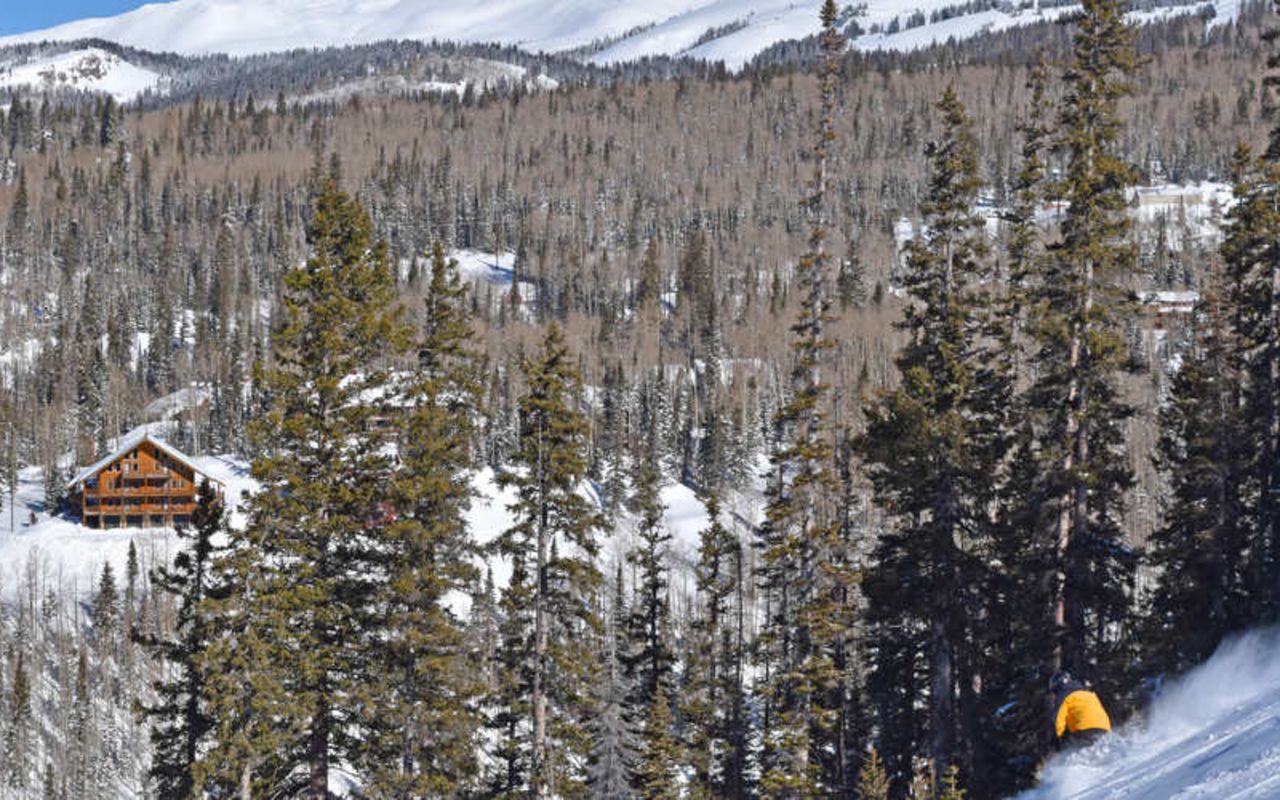 Eagle Point | Photo Gallery | 0 -  Utah's newest ski resort and quickly becoming a southern favorite with its 600 skiable acres, 40 runs, access to Tushar Mountain backcountry and terrain park. Tree-lined runs and blue skies abound. Enjoy small crowds and lots and lots of powder.