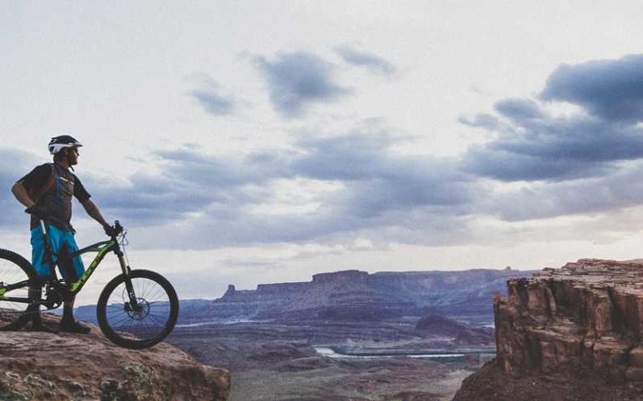 Moab Resorts | Photo Gallery | 2 - TandemStock Mountain Biking Captain Ahab SEPT2016 