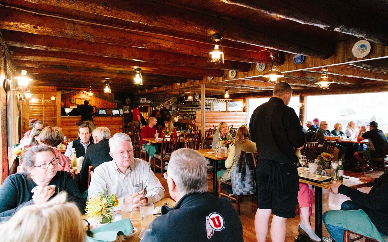 Silver Fork Lodge Restaurant | Photo Gallery | 1 - Silver Fork Lodge & Restaurant