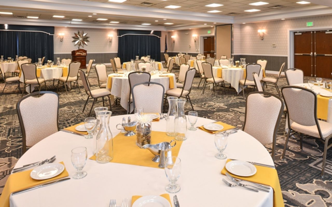 Best Western Plus Abbey Inn & Suites | Photo Gallery | 3 - Ask about their meeting rooms!
