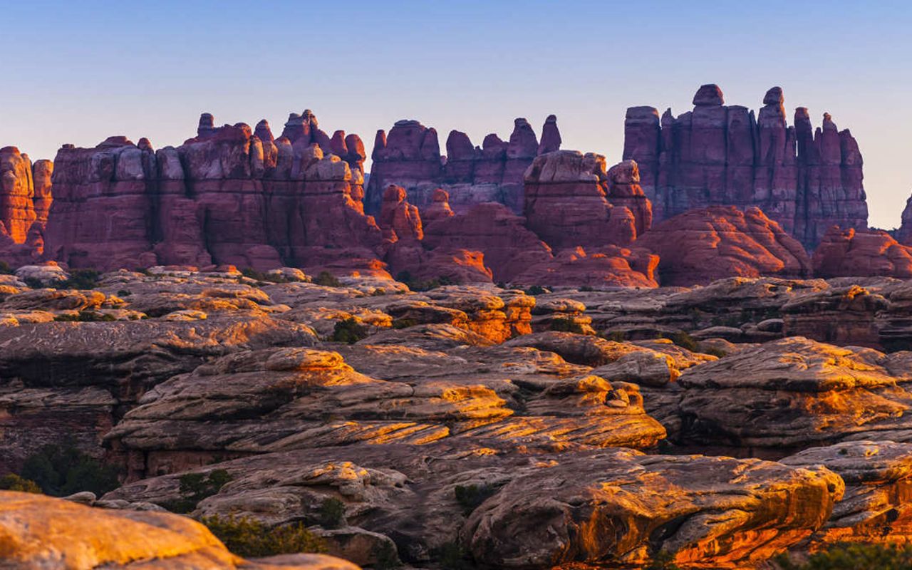 Lower Red Lake Canyon | Photo Gallery | 0 -  There are dozens of reasons to visit Monticello, but we know you’re busy and overstimulated. One of them is to see the Needles District in Canyonlands National Park.