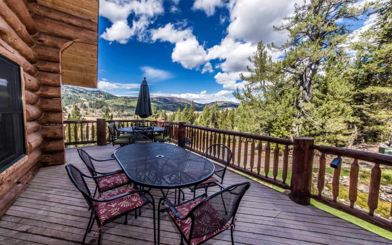 Bear Lake Premier Cabins | Photo Gallery | 1 - Welcome to your Bear Lake vacation!