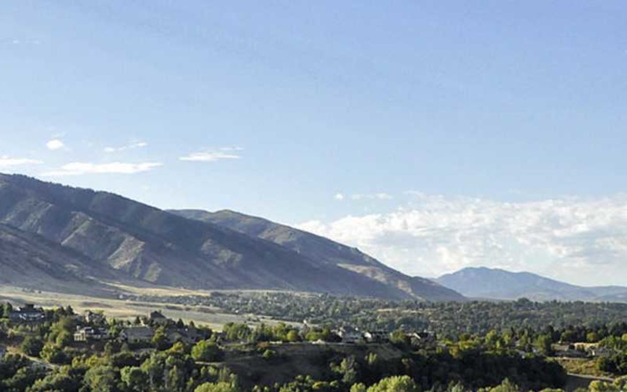 Wasatch North Region | Photo Gallery | 5 - Logan, Utah Sure, you know Logan as that college town up north. Tucked safely away from Utah’s main thoroughfares, Logan is remote enough to give that getaway feeling, but close enough to keep the wonder away from your wallet.