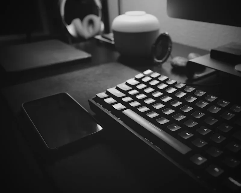 How to become a paid content creator in India: from first post to first invoice