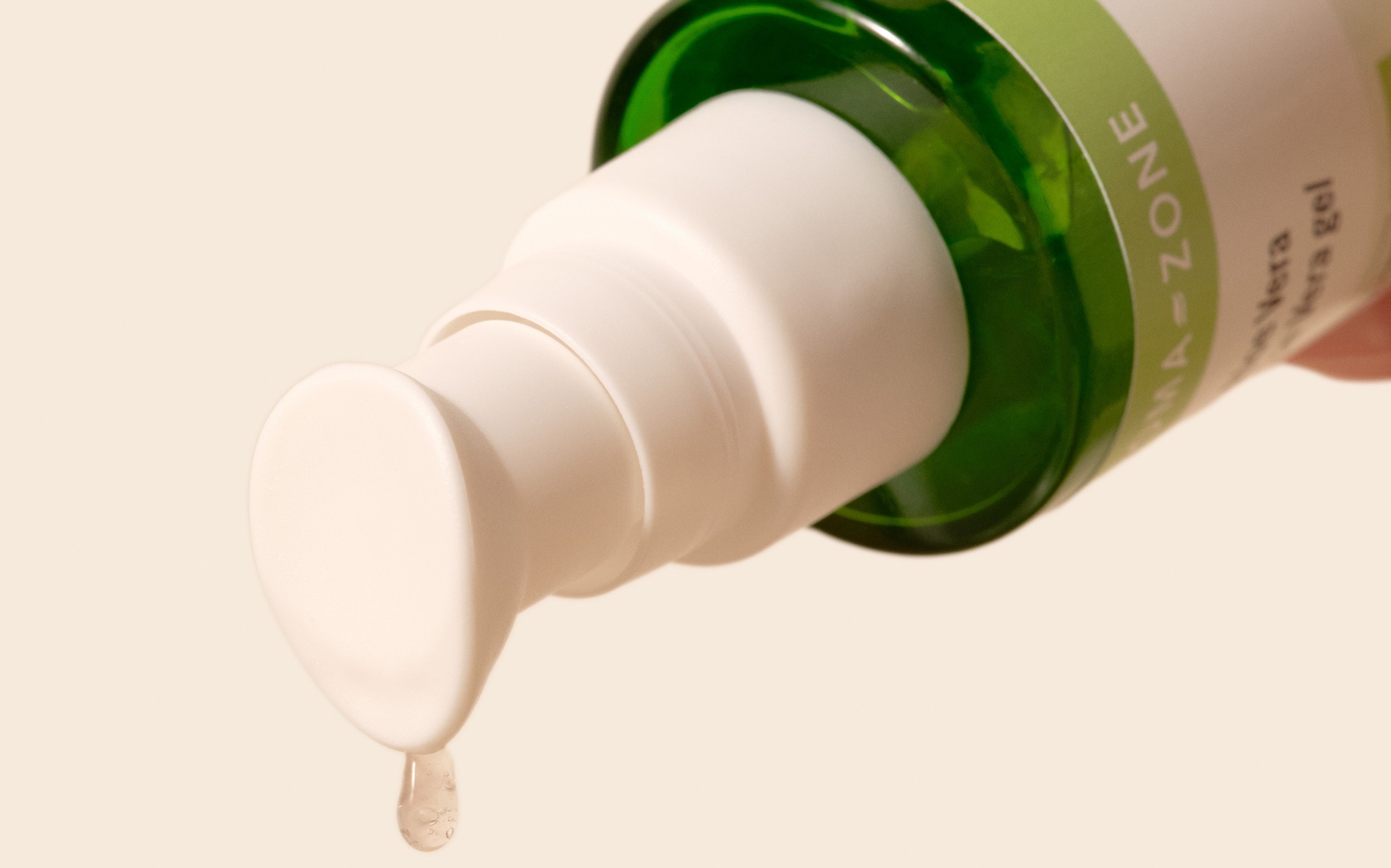 Aloe Vera sur le visage : bienfaits & conseils - Aroma-Zone