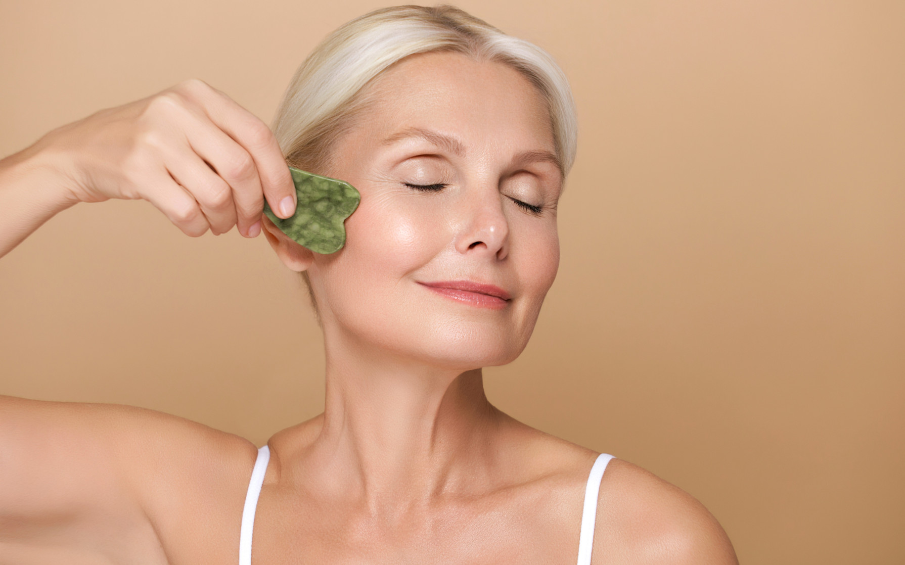 Réflexologie du visage : quels bienfaits - Aroma-Zone