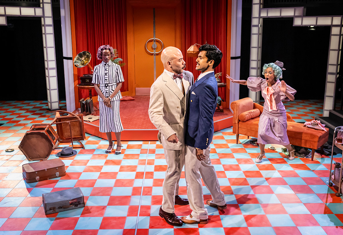 078 Private Lives Pamela Raith Photography