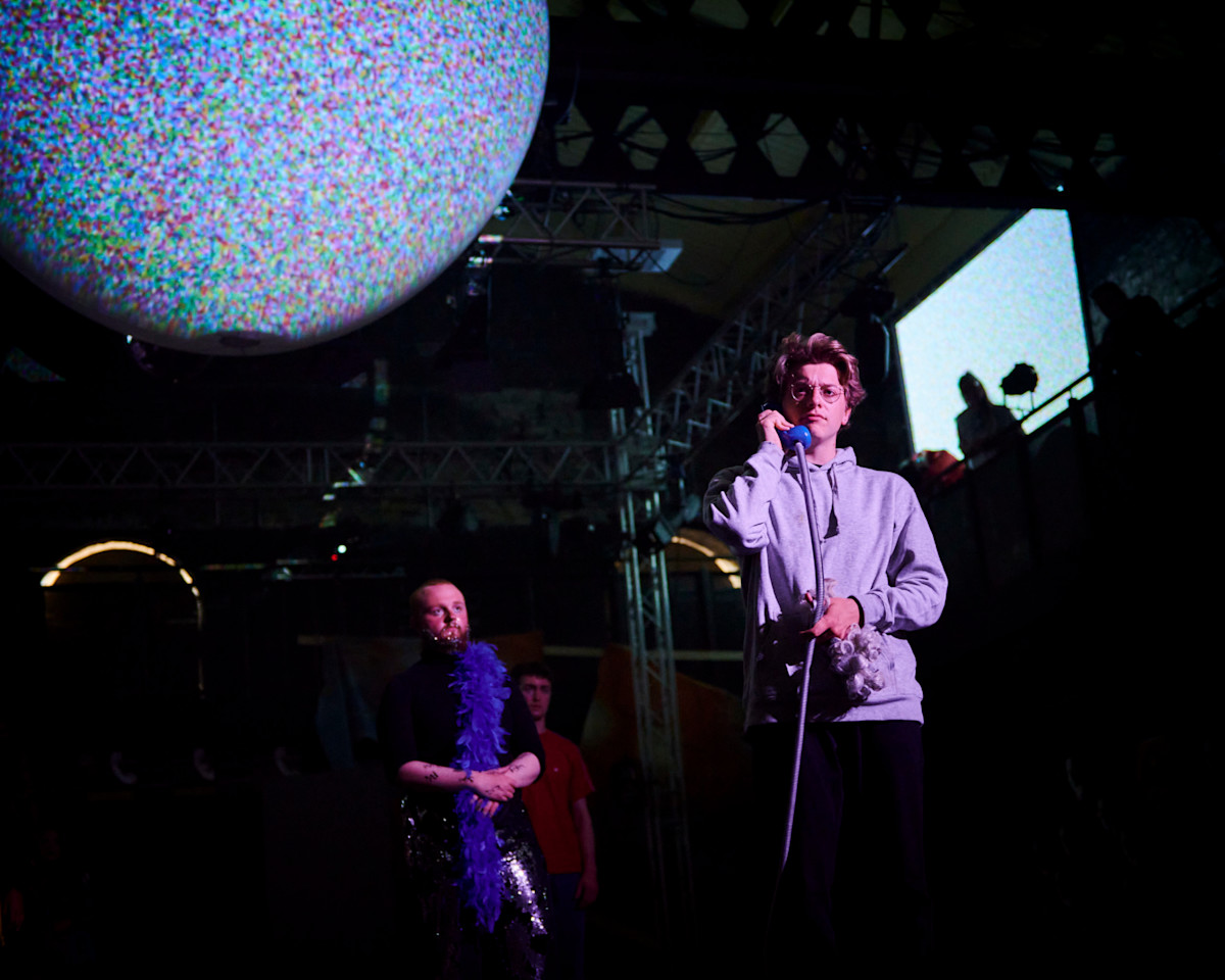 Absolute Scenes (photo by Mark Dawson)