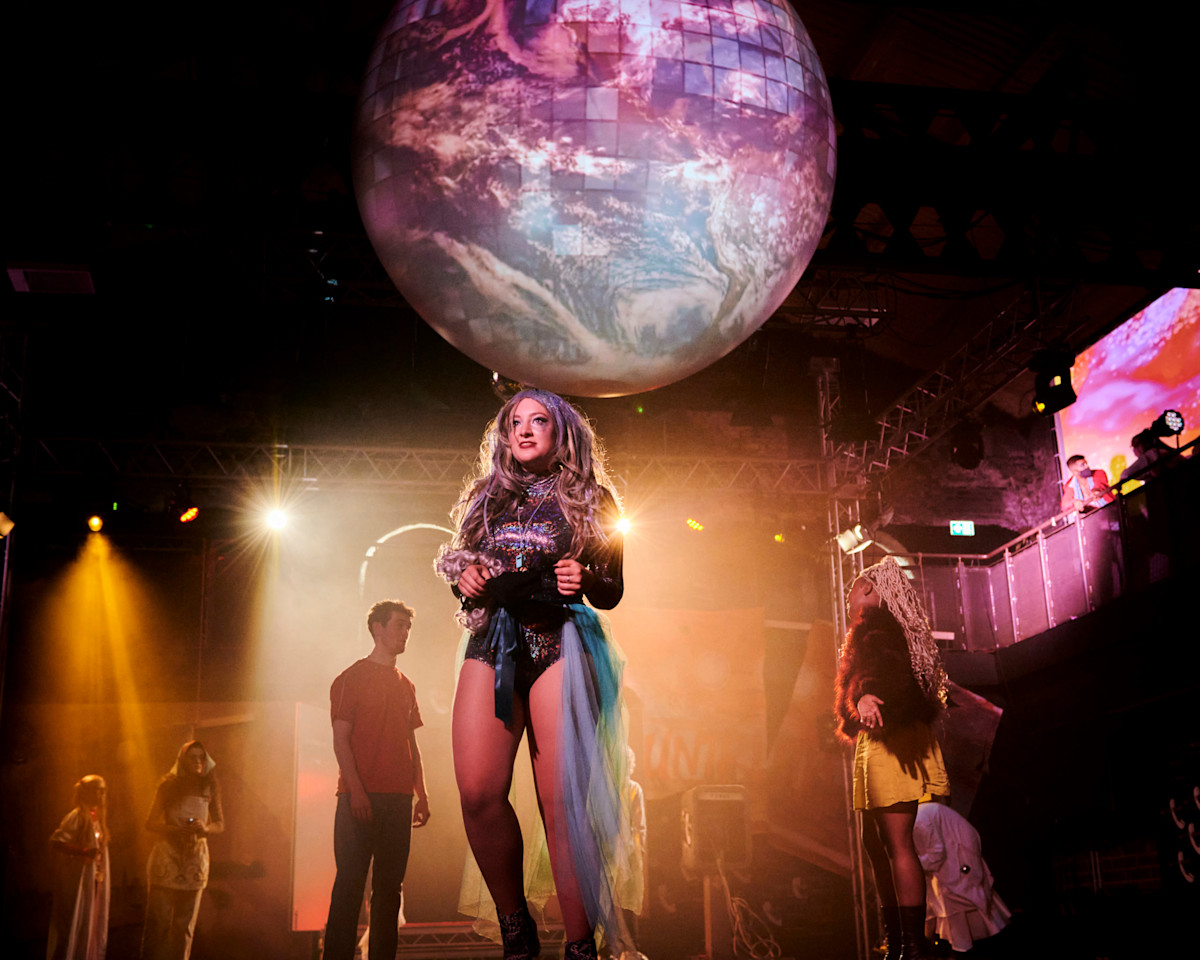 Absolute Scenes (photo by Mark Dawson)