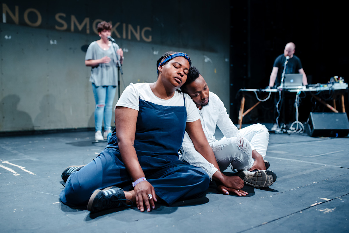 A Million Tiny Glitches R&D (photo by Jack Offord)