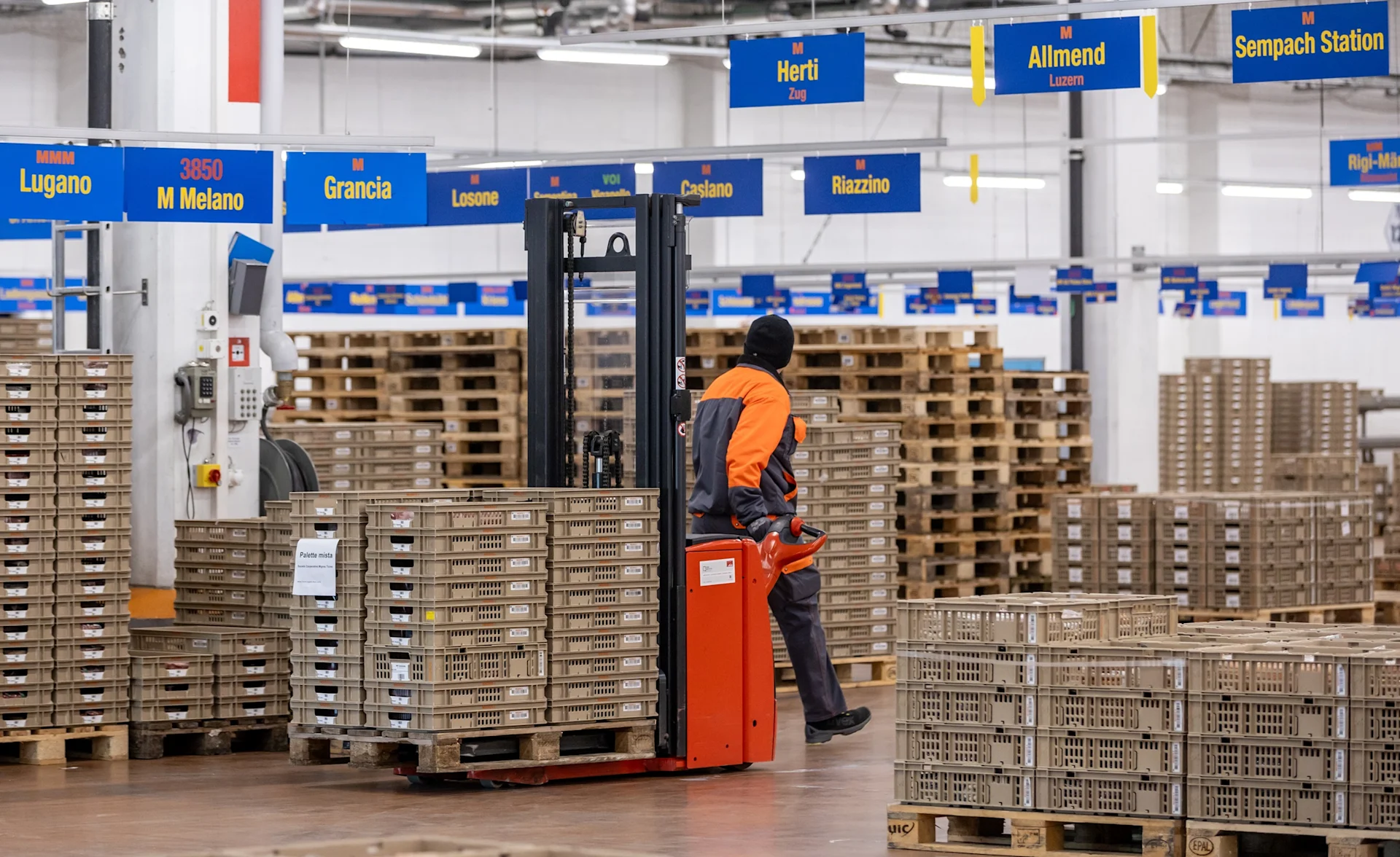 INSIEME-Bild Logistikzentrum