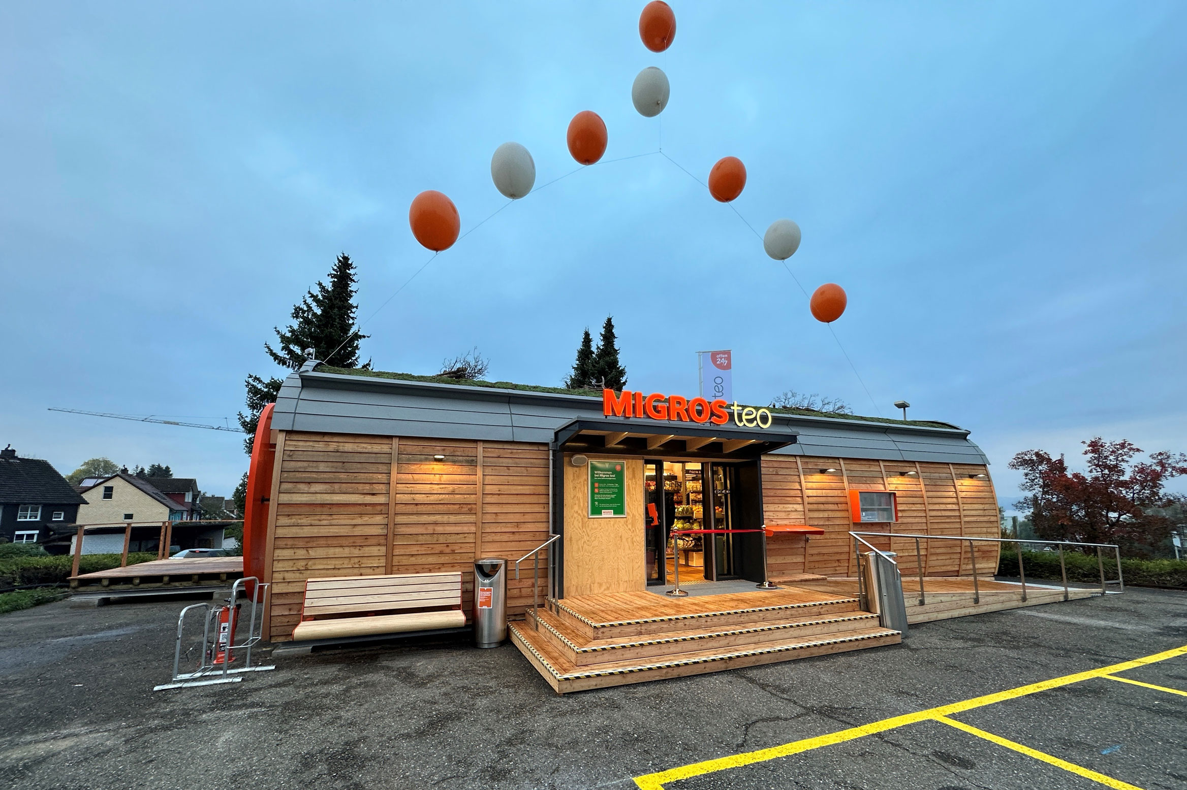 Vorderansicht Migros teo Scherzingen