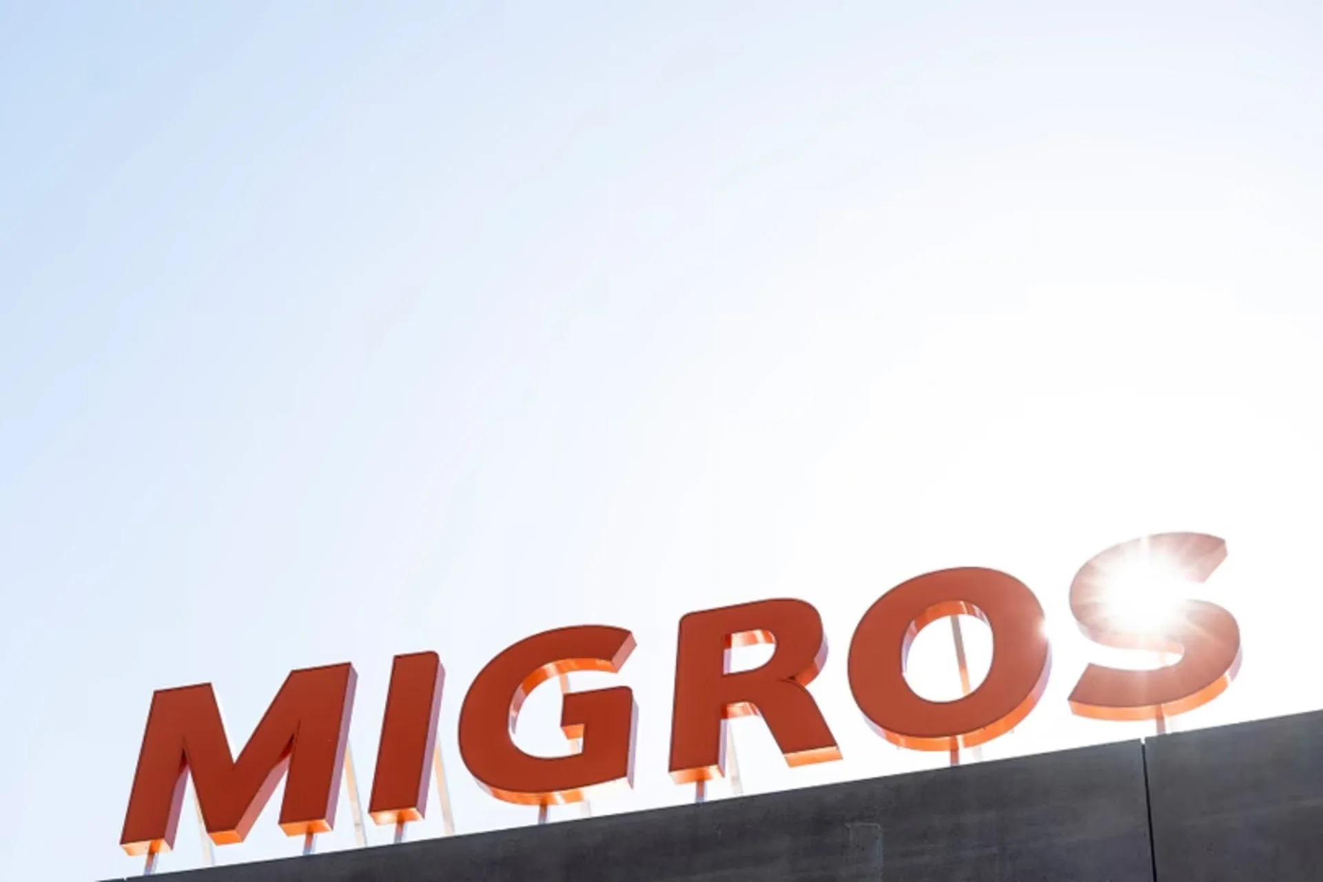 Migros Schriftzug