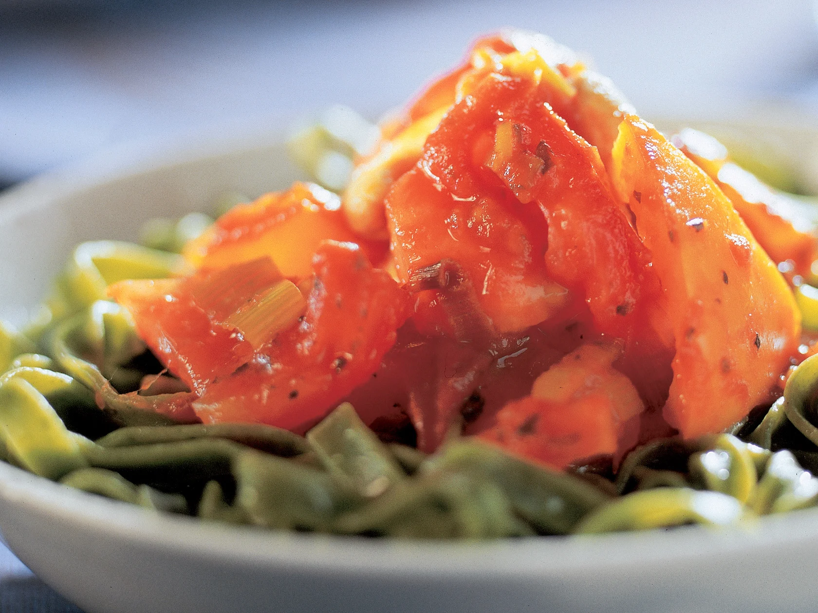 Tomaattinen kasvispasta